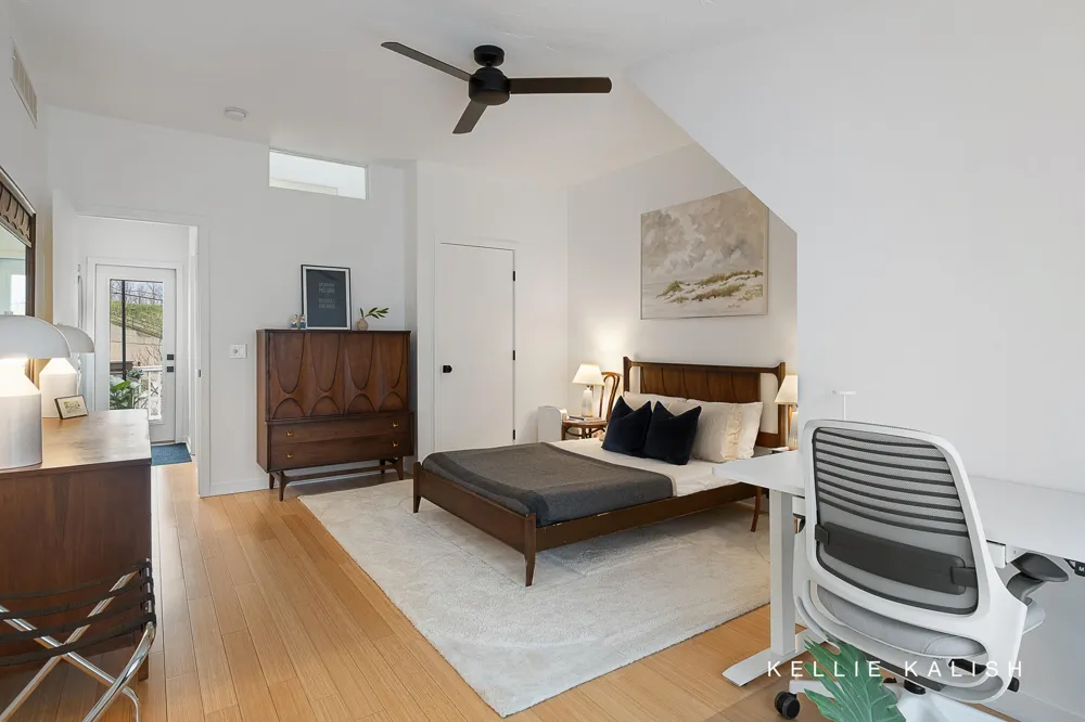 814 Livingston Avenue NE Grand Rapids, MI 49503
