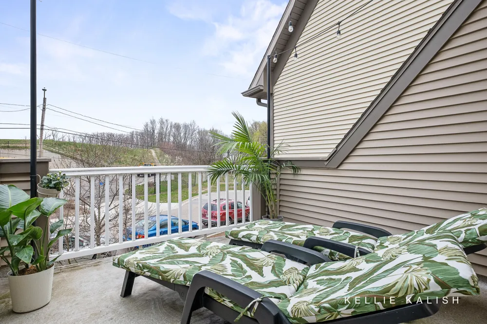 814 Livingston Avenue NE Grand Rapids, MI 49503