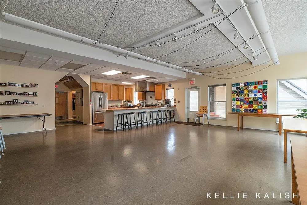 814 Livingston Avenue NE Grand Rapids, MI 49503