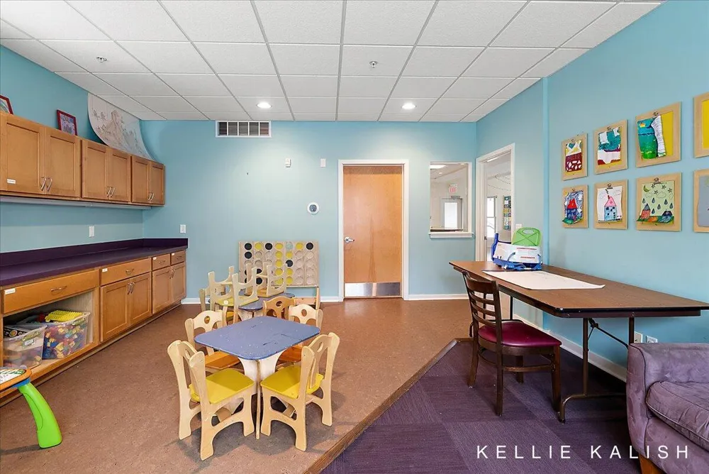 814 Livingston Avenue NE Grand Rapids, MI 49503