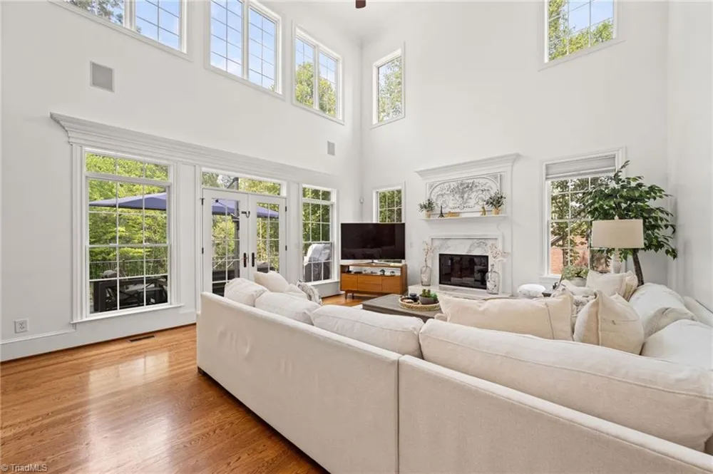 7517 Henson Forest Drive Summerfield, NC 27358