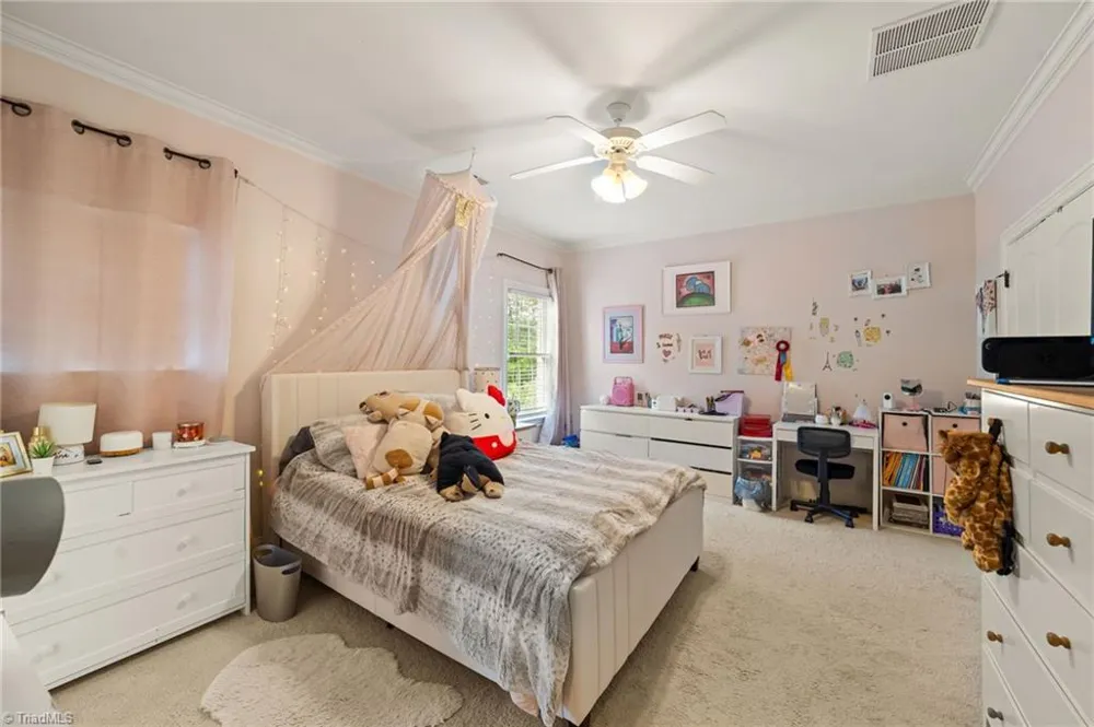 7517 Henson Forest Drive Summerfield, NC 27358