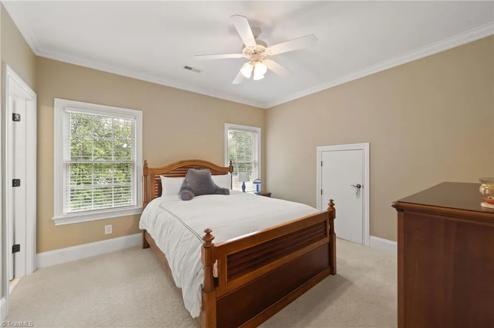 7517 Henson Forest Drive Summerfield, NC 27358