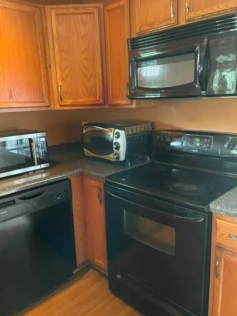 2623 Wellington Walk Place Lithonia, GA 30058