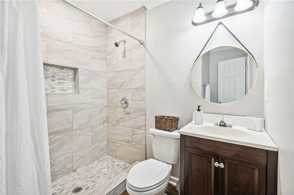 858 Linda Way Forest Park, GA 30297