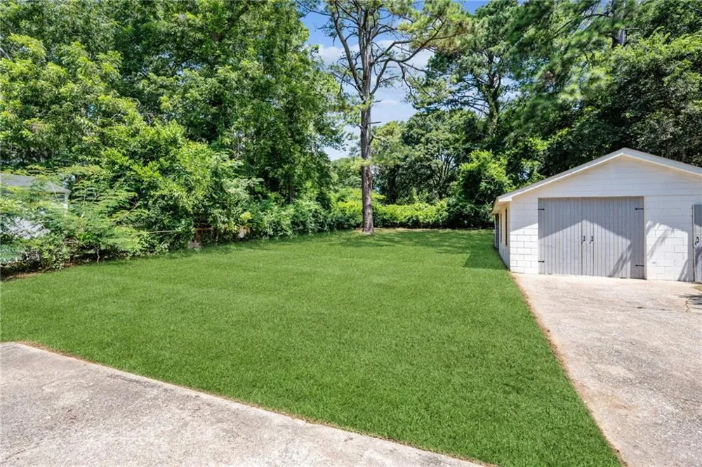 858 Linda Way Forest Park, GA 30297