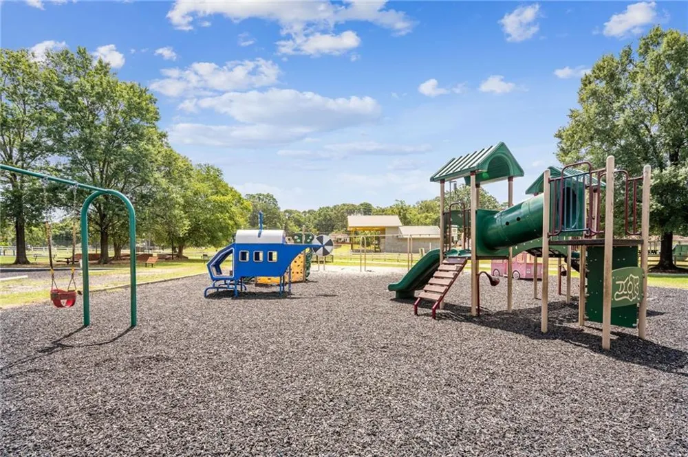 858 Linda Way Forest Park, GA 30297