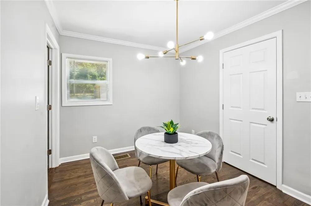 858 Linda Way Forest Park, GA 30297