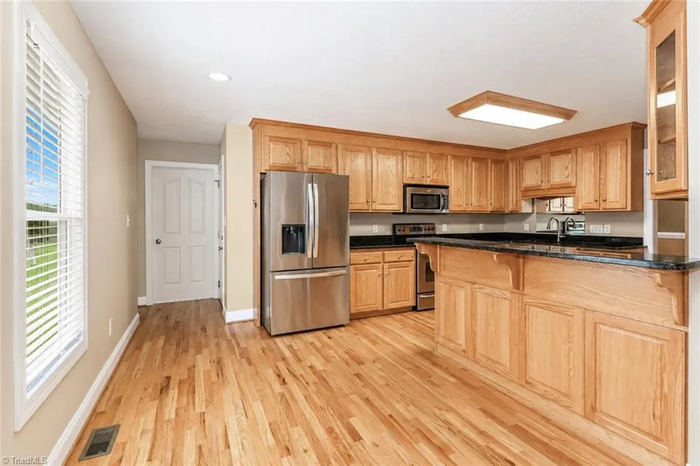 115 Seven Springs Loop Statesville, NC 28625