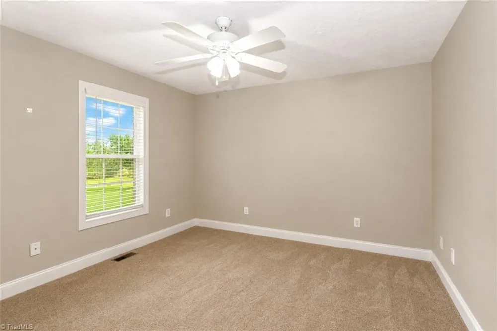 115 Seven Springs Loop Statesville, NC 28625