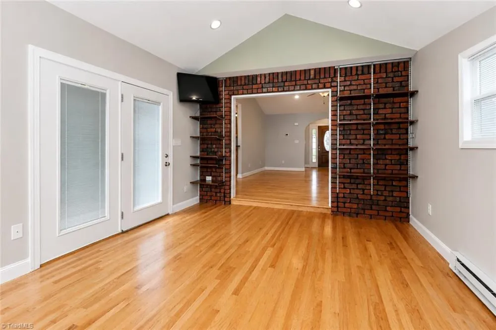 115 Seven Springs Loop Statesville, NC 28625