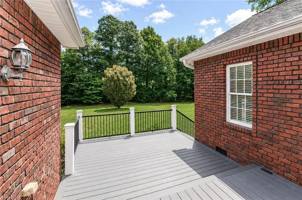 115 Seven Springs Loop Statesville, NC 28625