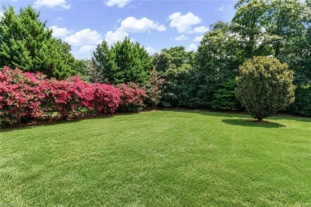 115 Seven Springs Loop Statesville, NC 28625