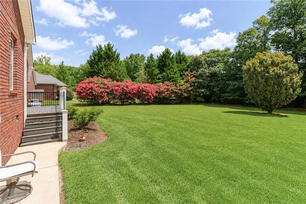 115 Seven Springs Loop Statesville, NC 28625