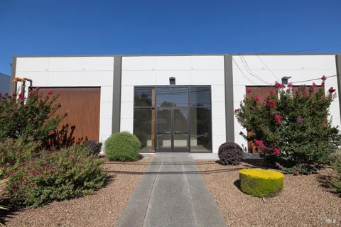 3075 Coffey Lane