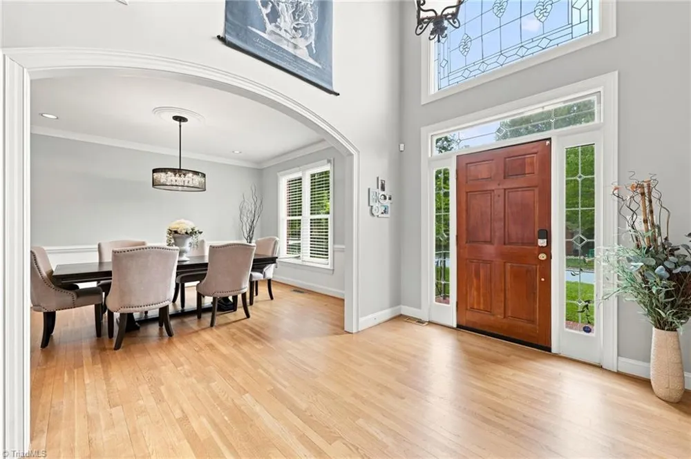 4911 Setter Court Jamestown, NC 27282