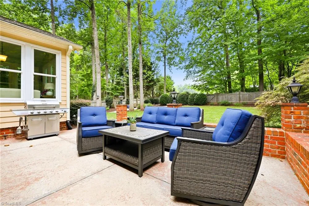 4911 Setter Court Jamestown, NC 27282
