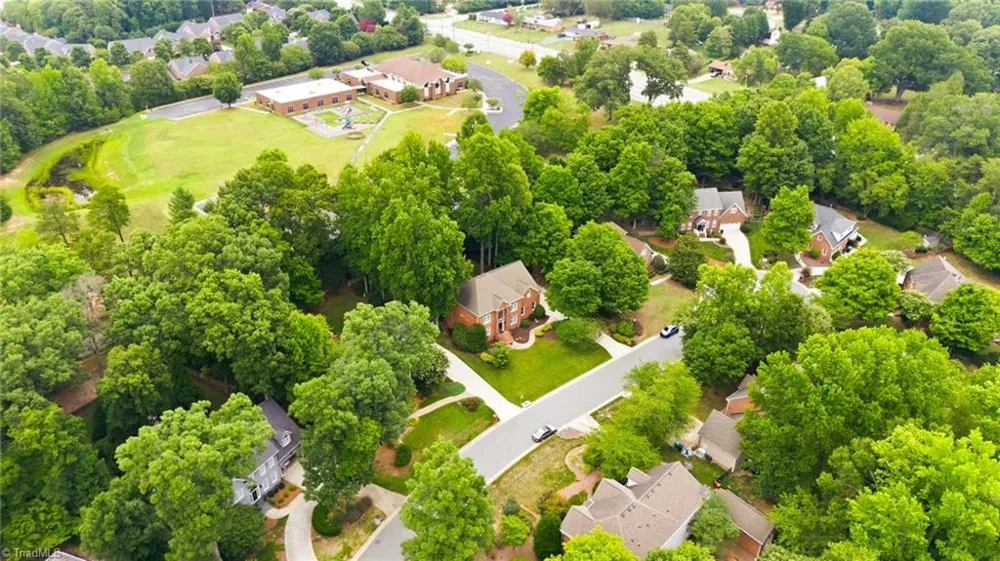 4911 Setter Court Jamestown, NC 27282