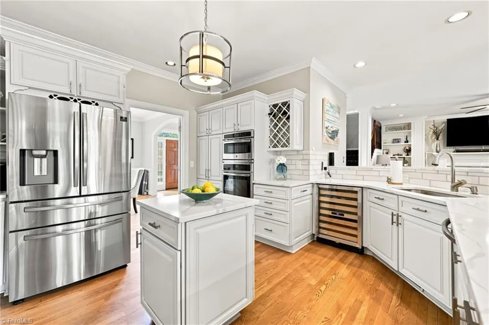 4911 Setter Court Jamestown, NC 27282