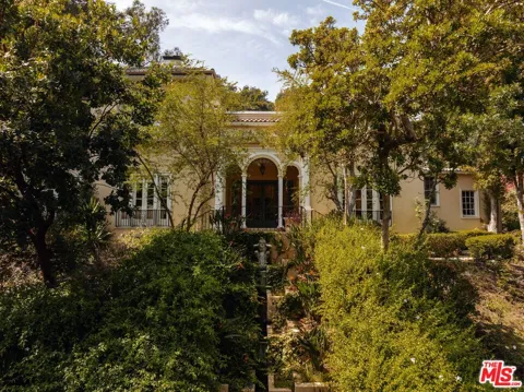 2027 Highland Avenue