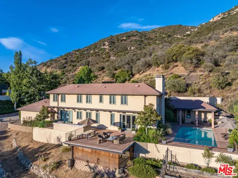 1045 Cold Canyon Road