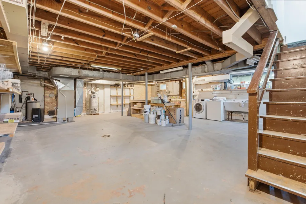 701 S Elm Street Three Oaks, MI 49128