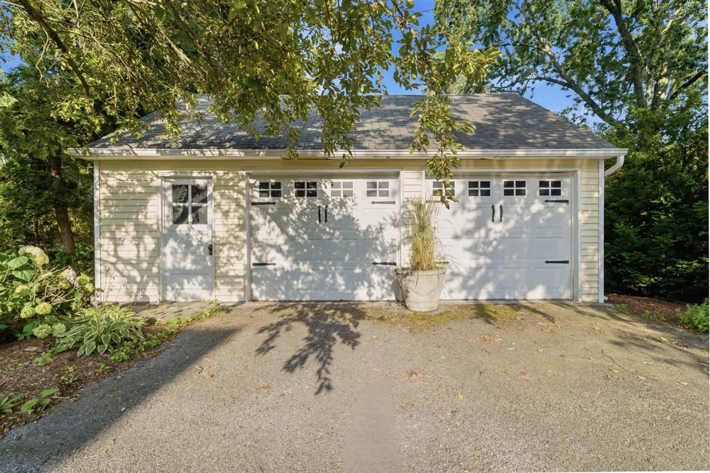 701 S Elm Street Three Oaks, MI 49128