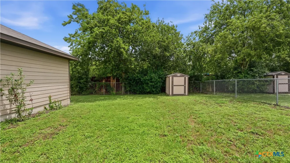 147 Rosedale Avenue New Braunfels, TX 78130