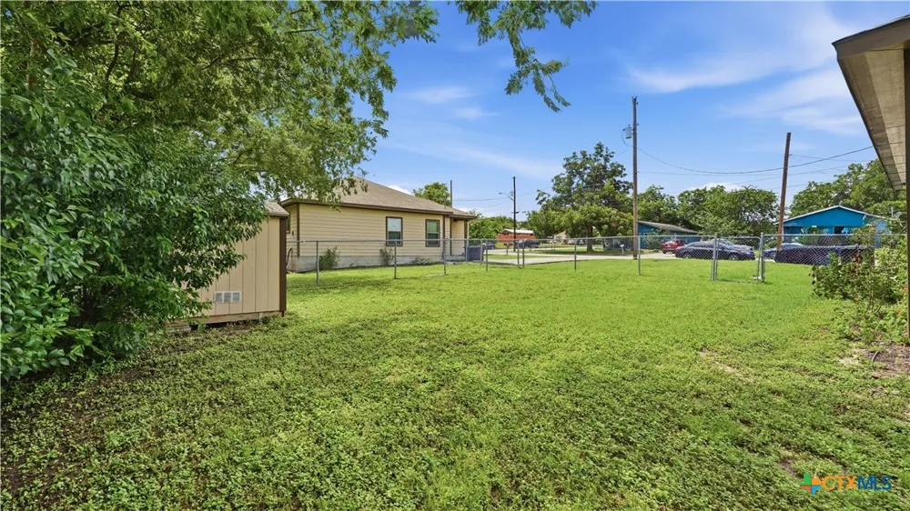147 Rosedale Avenue New Braunfels, TX 78130