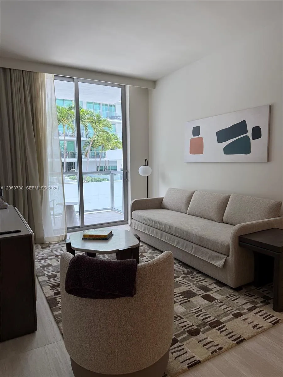 1611 SW 2nd Avenue #416 Miami, FL 33129
