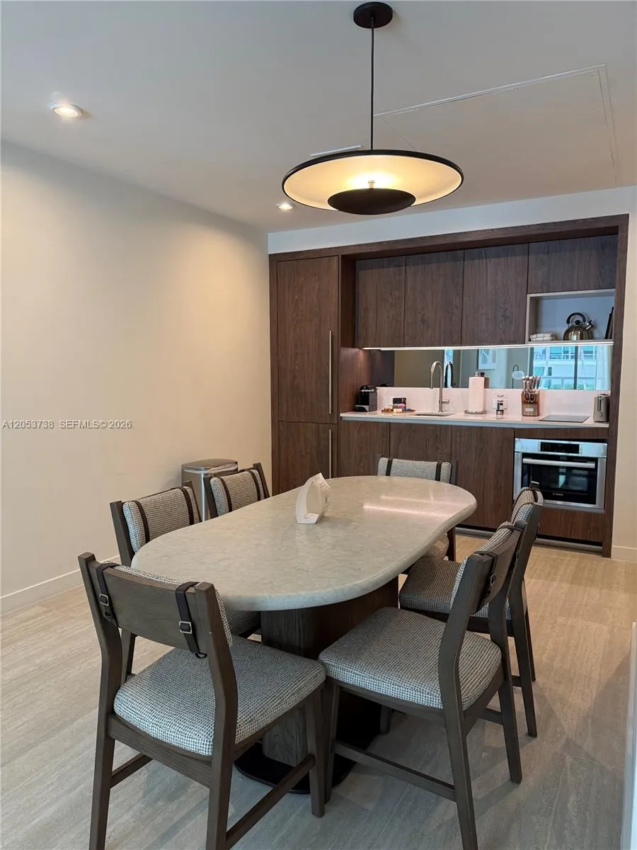 1611 SW 2nd Avenue #416 Miami, FL 33129