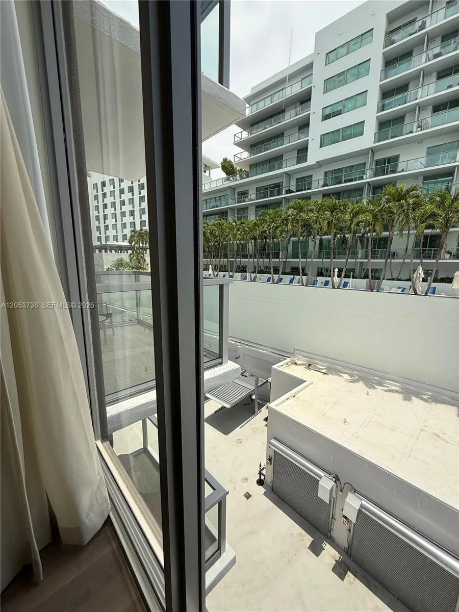 1611 SW 2nd Avenue #416 Miami, FL 33129