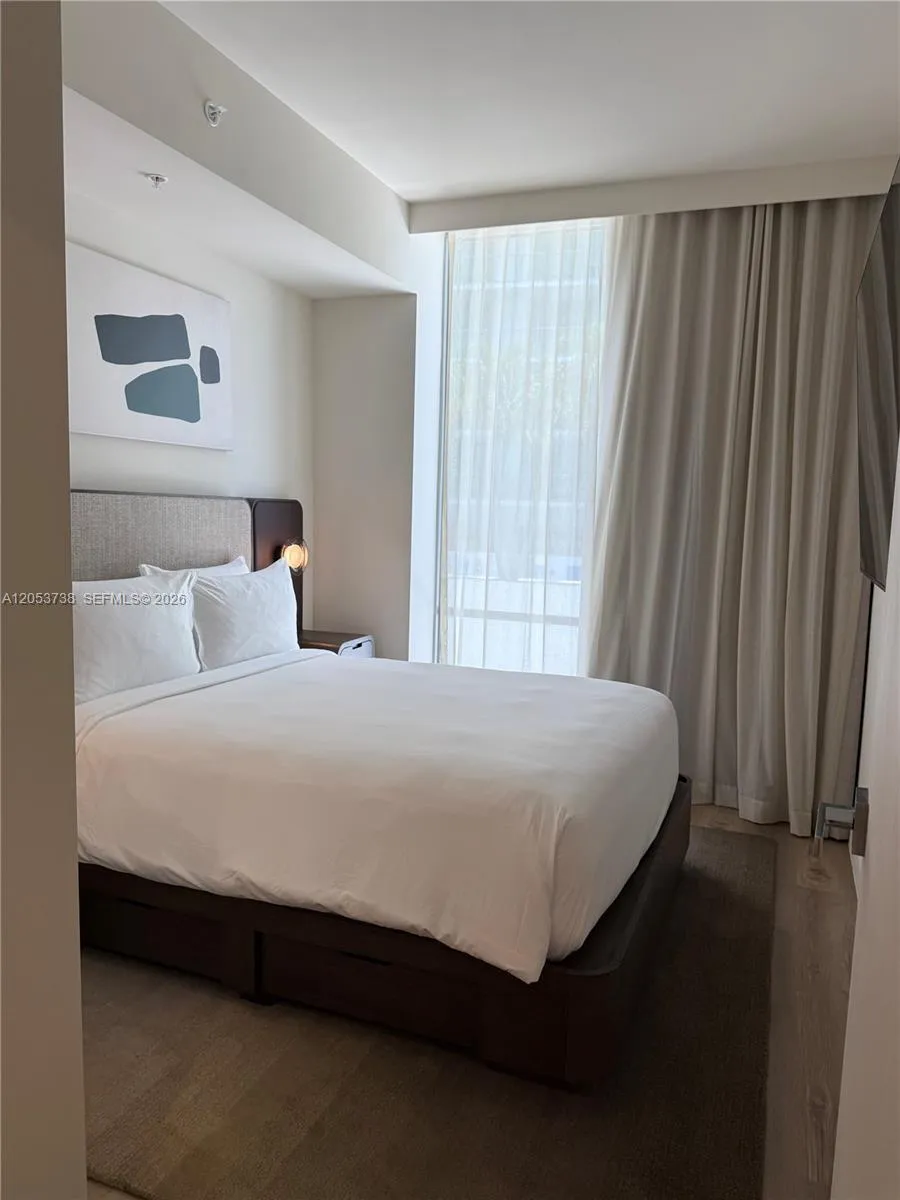 1611 SW 2nd Avenue #416 Miami, FL 33129