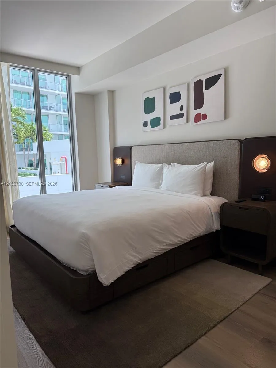1611 SW 2nd Avenue #416 Miami, FL 33129