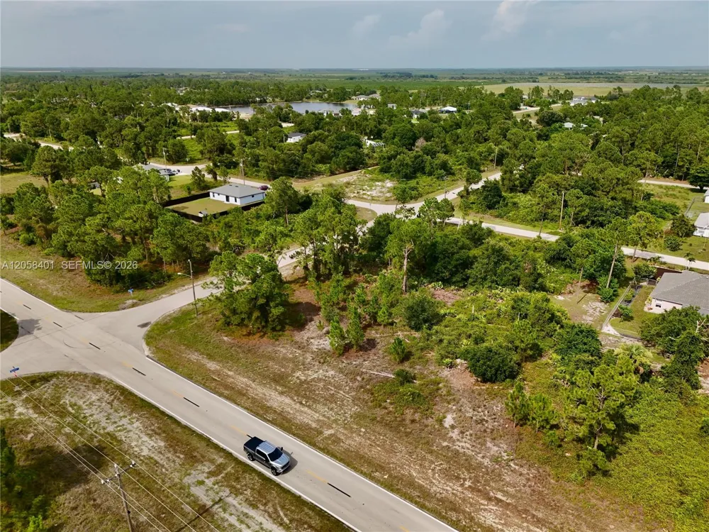 1041 COLUMBUS BLVD Lehigh Acres, FL 33974