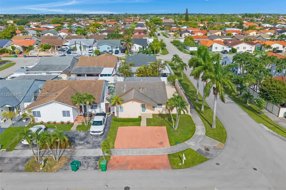 1616 SW 137th Pl Miami, FL 33175