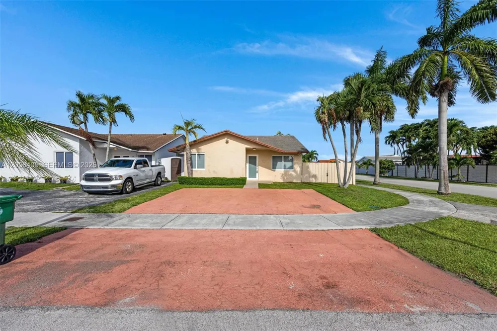 1616 SW 137th Pl Miami, FL 33175
