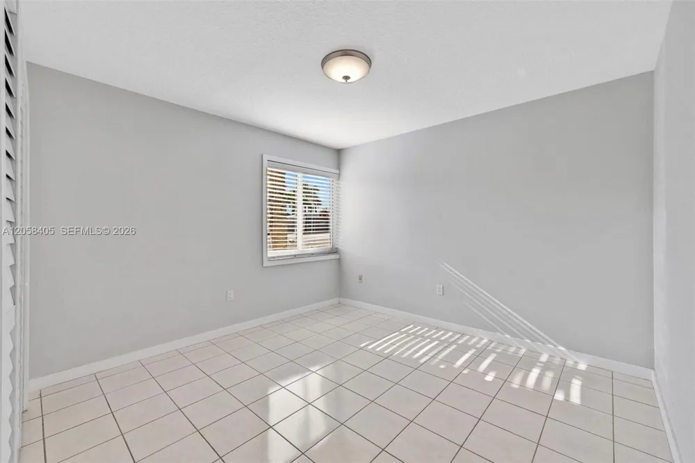 1616 SW 137th Pl Miami, FL 33175