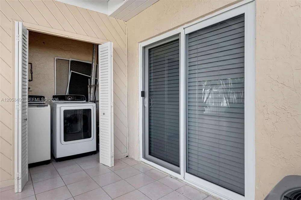 1616 SW 137th Pl Miami, FL 33175