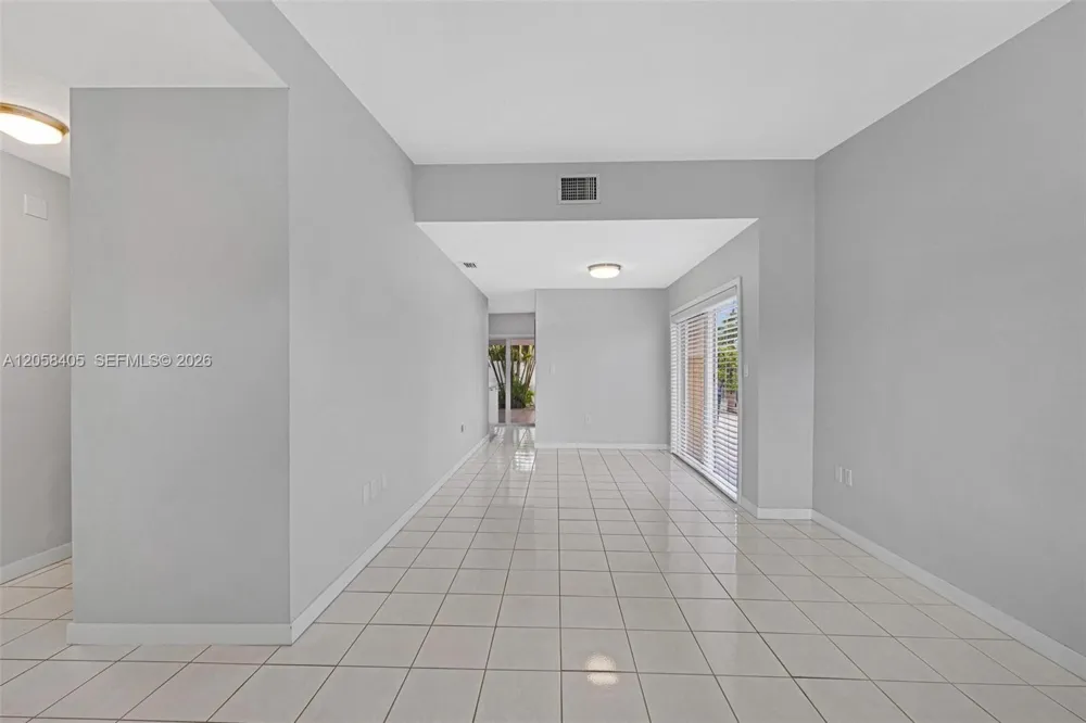 1616 SW 137th Pl Miami, FL 33175