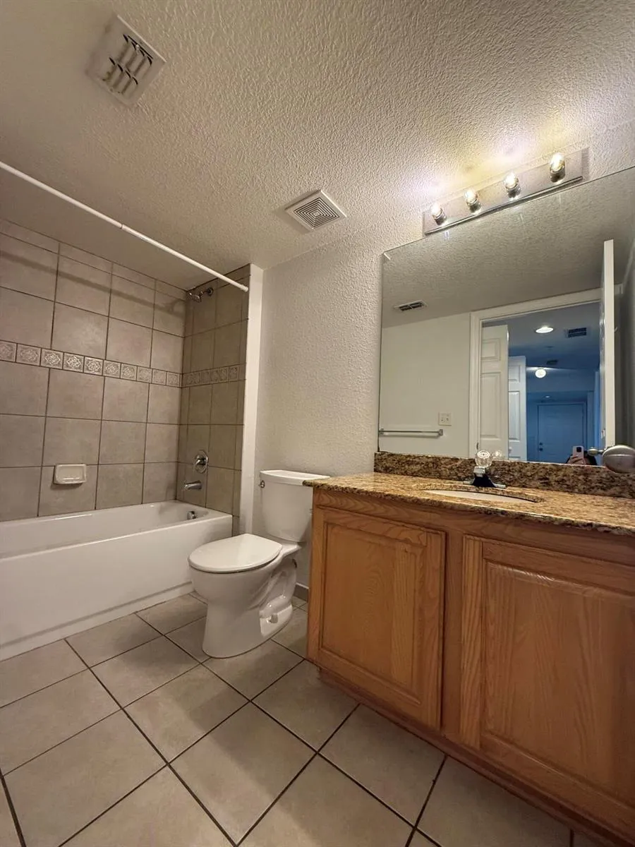 231 SW Palm Drive #107 Port St. Lucie, FL 34986
