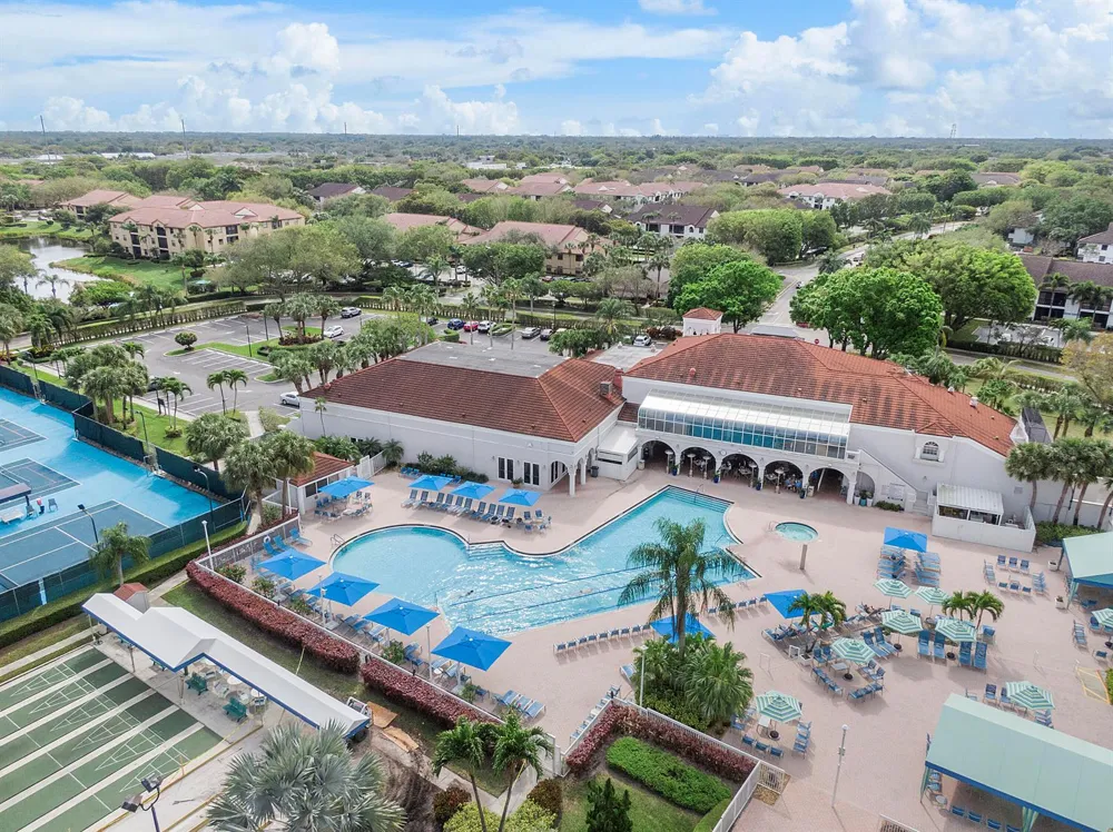 5226 Europa Drive #c Boynton Beach, FL 33437