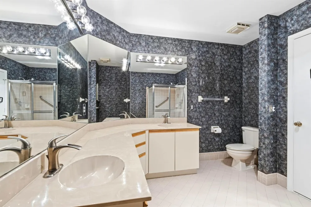 5226 Europa Drive #c Boynton Beach, FL 33437