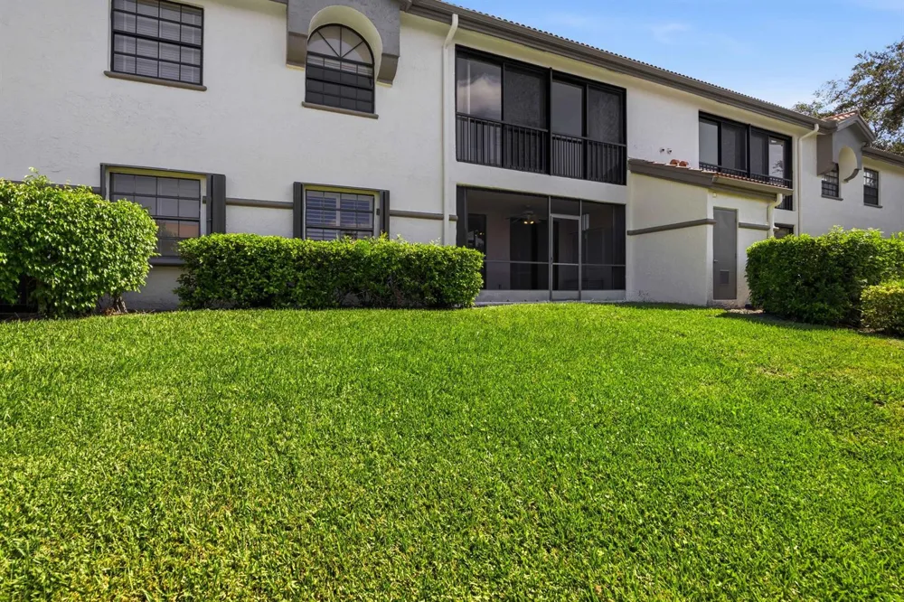 5226 Europa Drive #c Boynton Beach, FL 33437