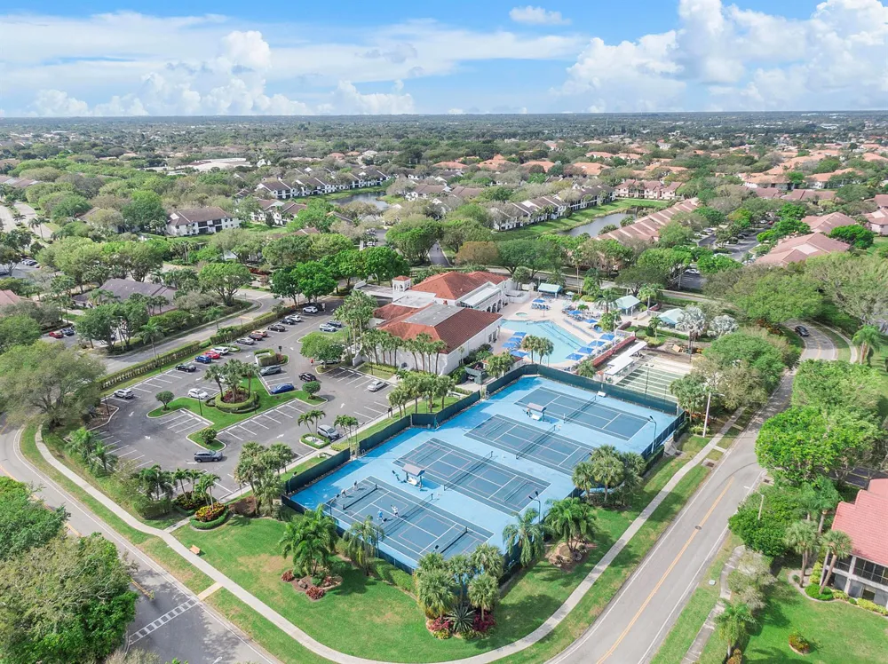 5226 Europa Drive #c Boynton Beach, FL 33437