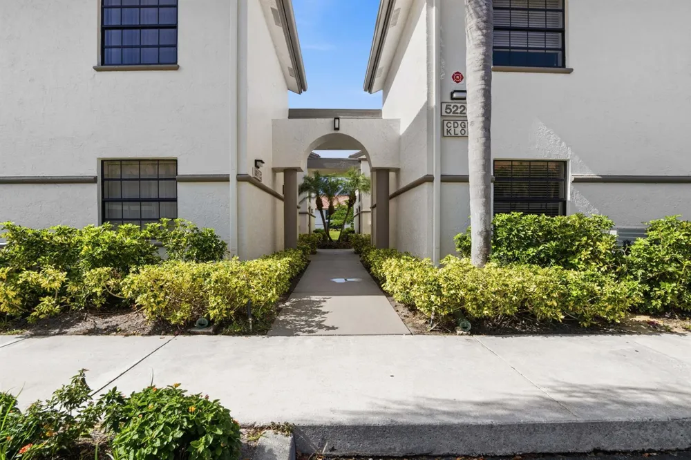 5226 Europa Drive #c Boynton Beach, FL 33437