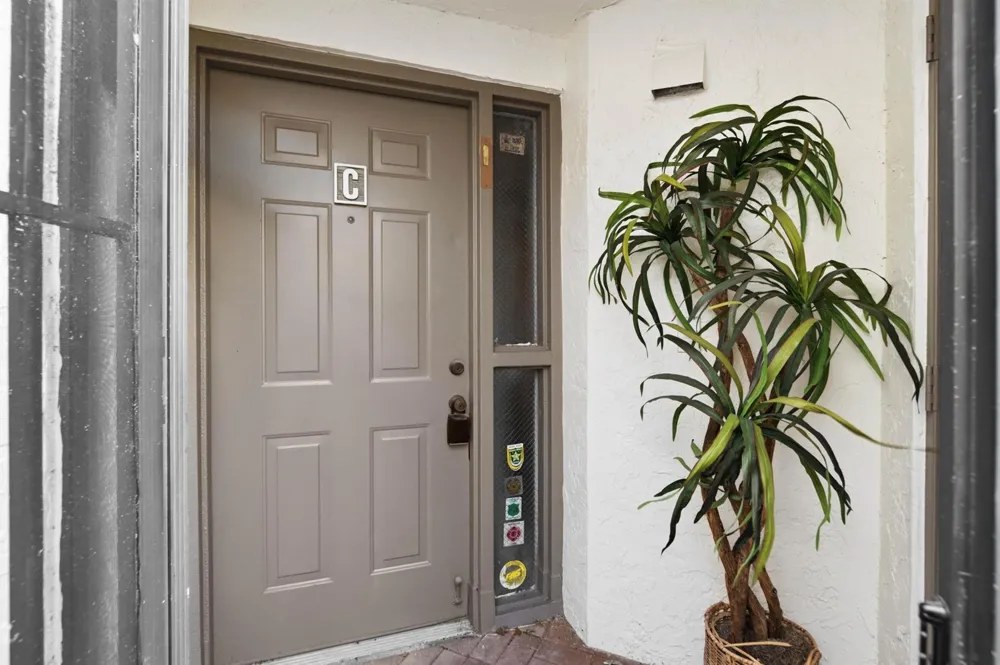5226 Europa Drive #c Boynton Beach, FL 33437