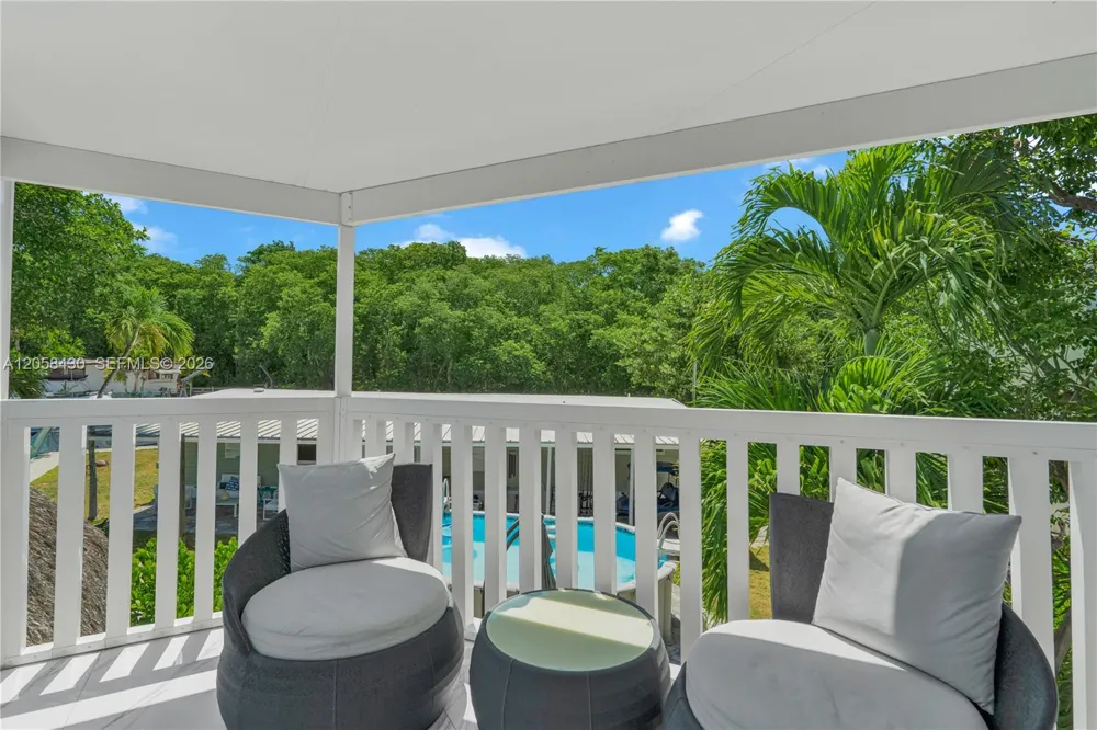 203 Pimilico Ln Key Largo, FL 33037