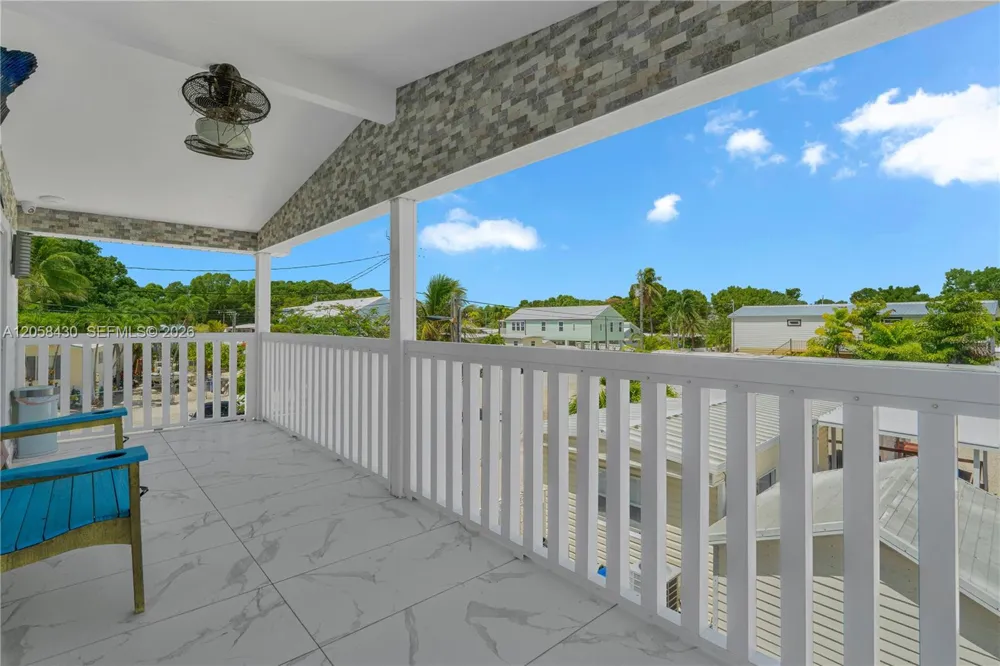 203 Pimilico Ln Key Largo, FL 33037
