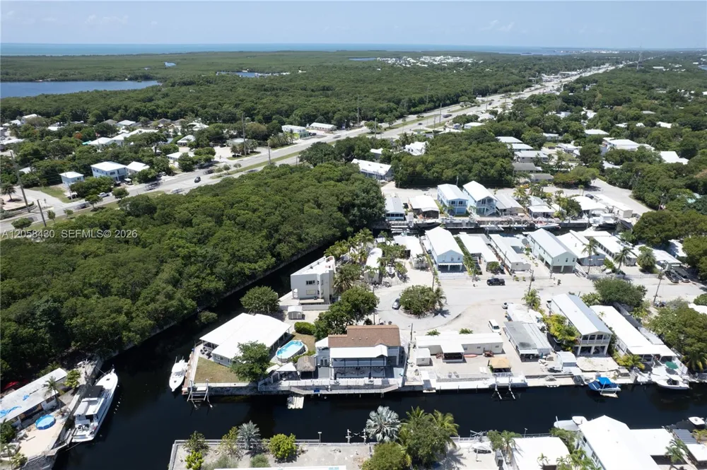 203 Pimilico Ln Key Largo, FL 33037